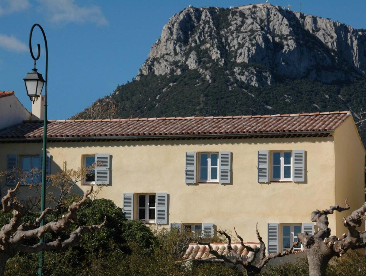 Le Vieux Logis Chambres D'Hotes La Farlede Exterior photo